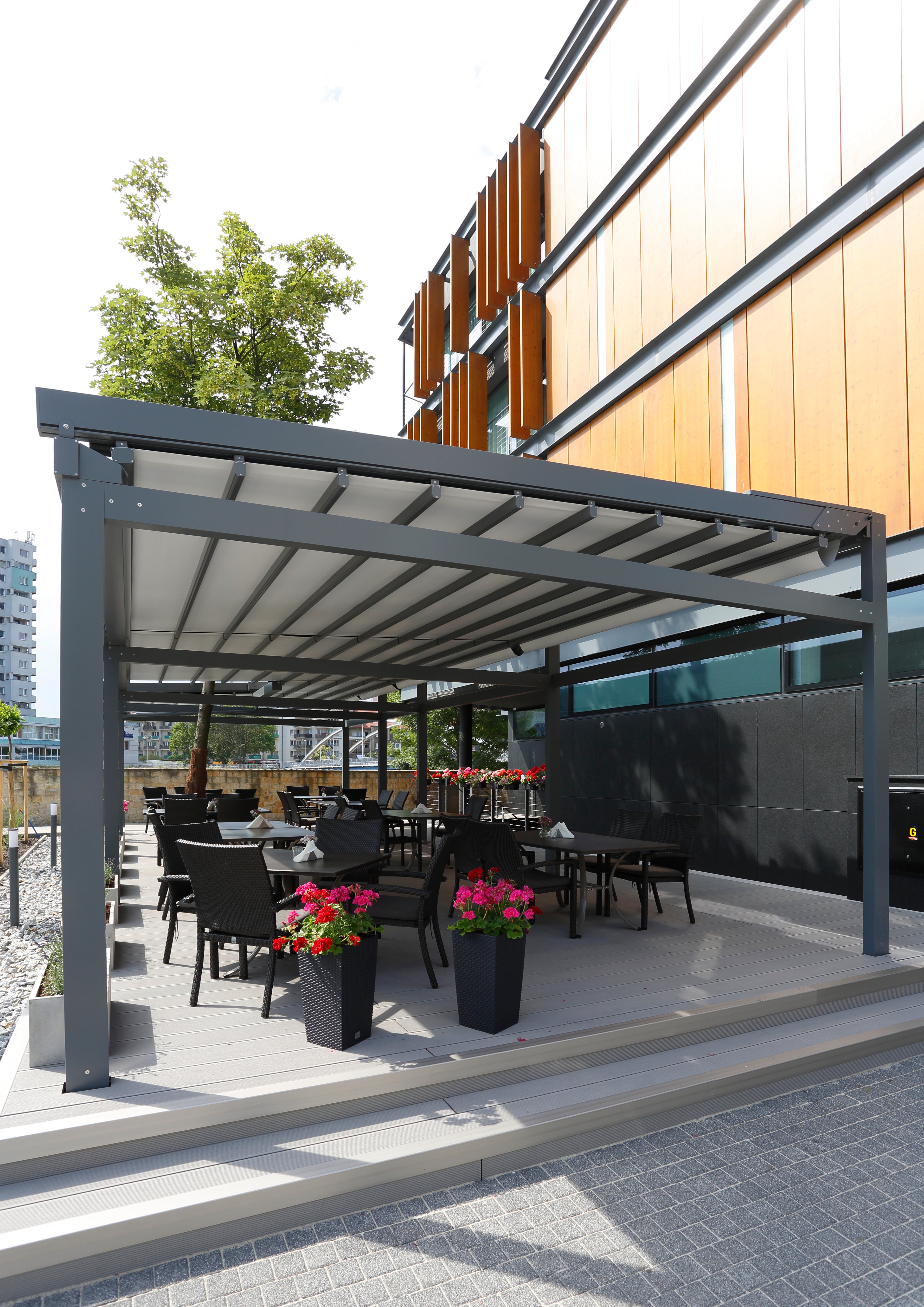 Pergola Solid Autoportante