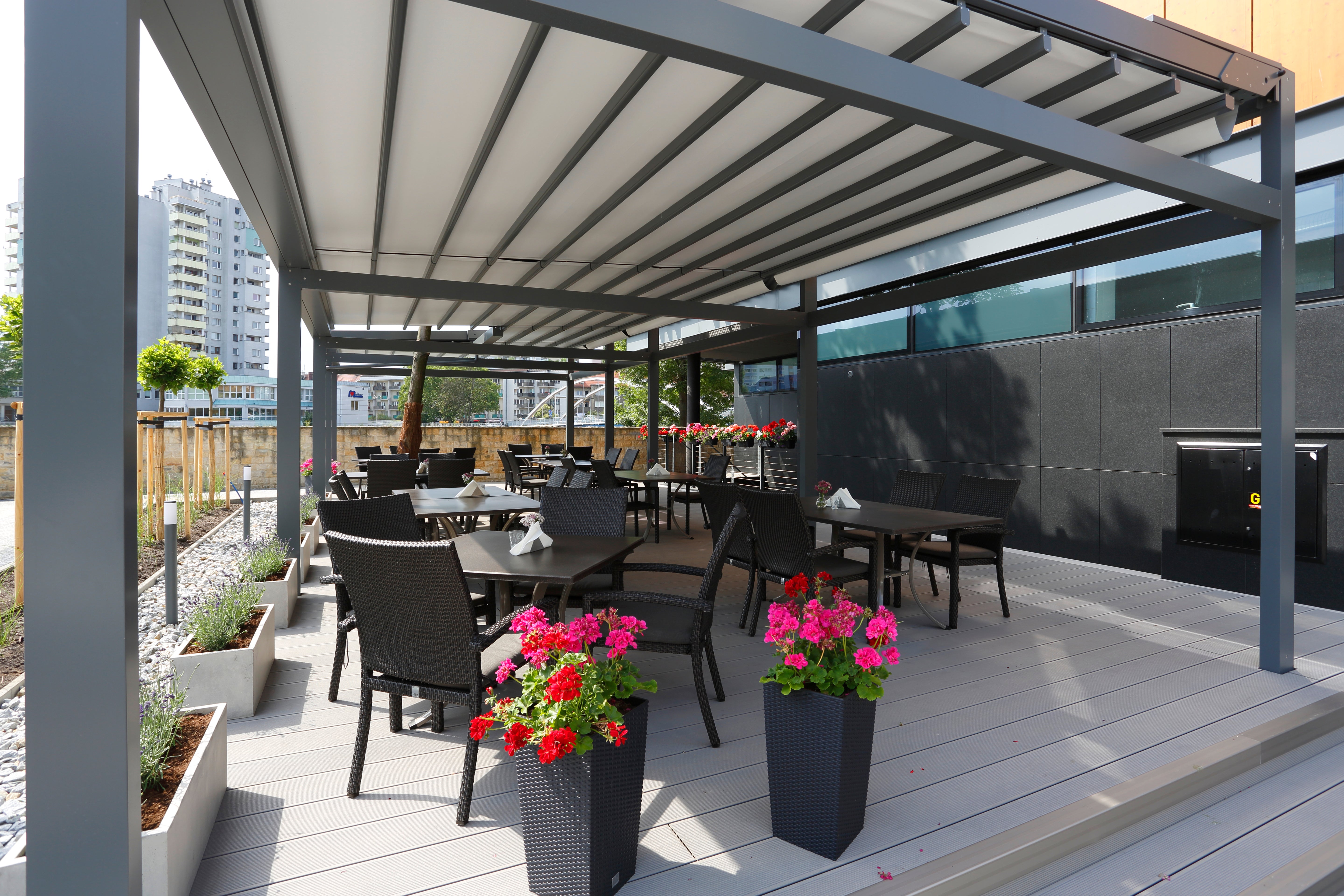 Pergola Solid Autoportante