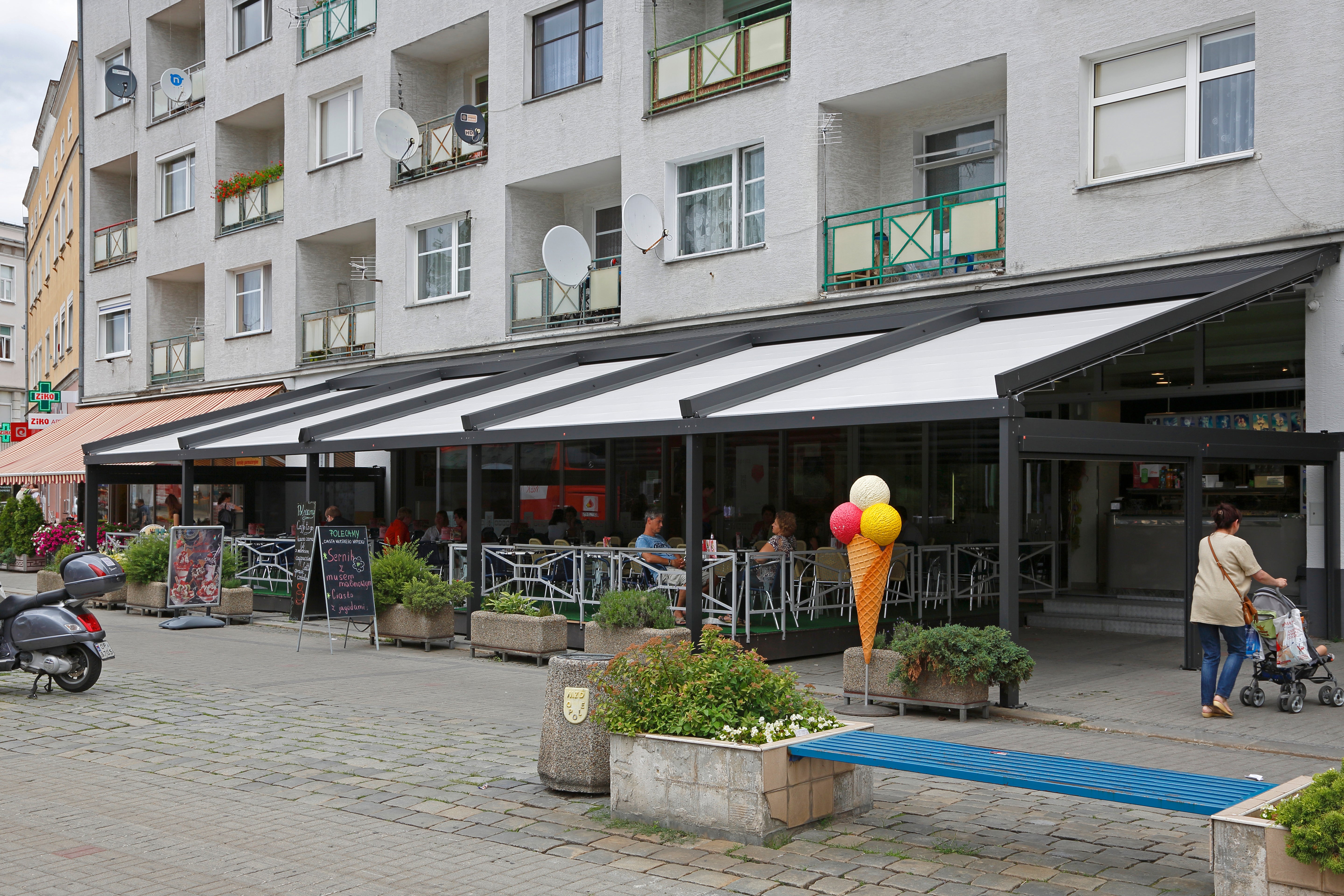 Pergola Solid murale