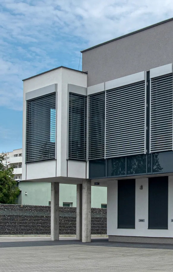 Brises-soleil orientables